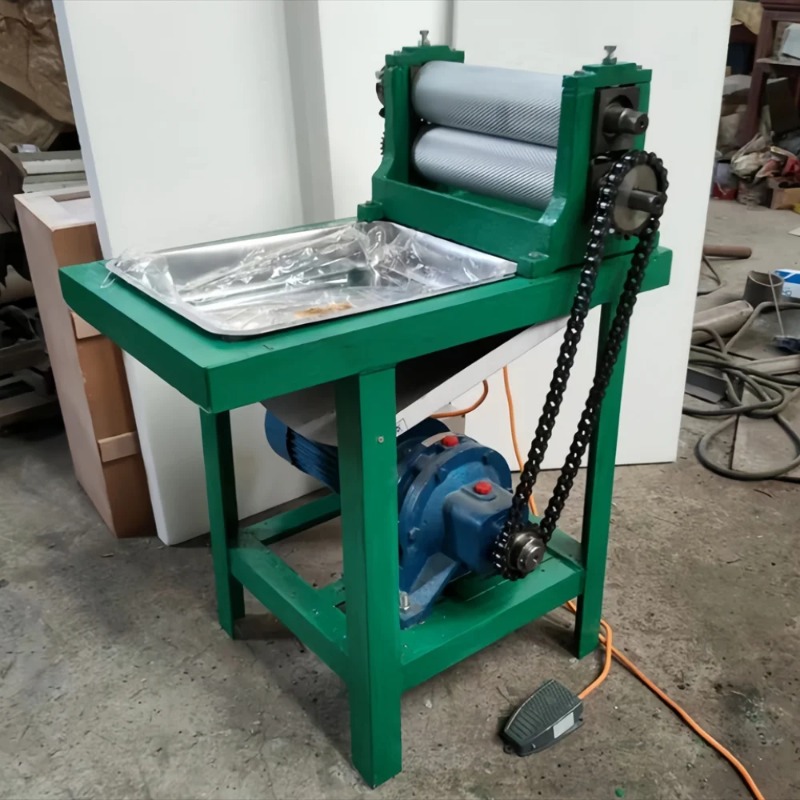 自動蜜蝋巣礎成形機 - 手動蜜蝋巣礎シート製造機（養蜂用） - Beeswax Sheet Roll のレビューと価格