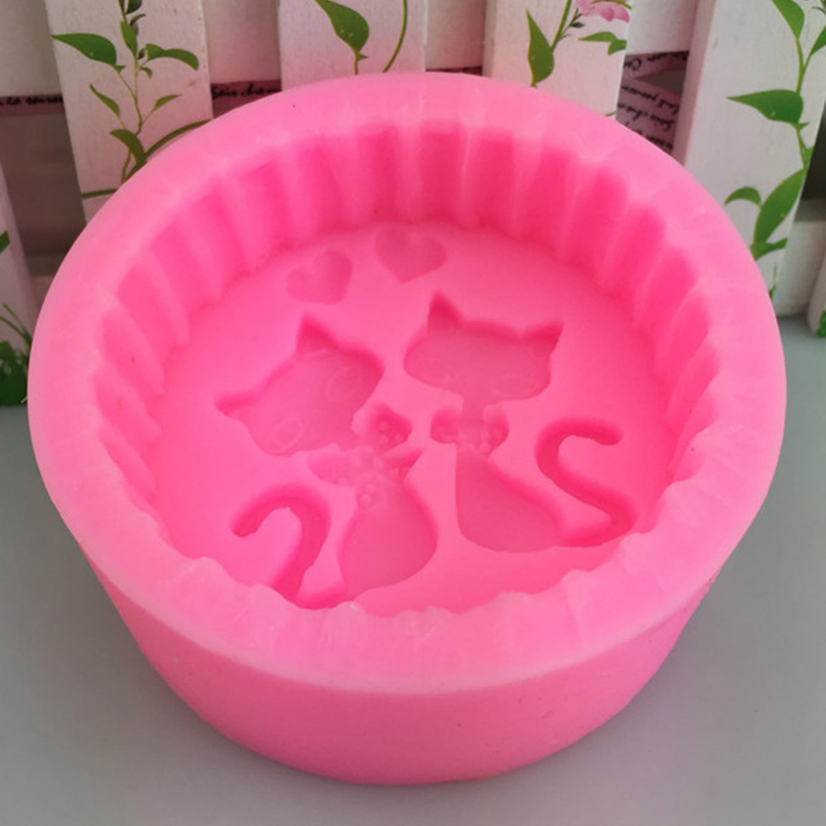 1ピースシリコン製猫型石鹸型 - 丸型DIYキャンドル作成型 - Candle Supplies Wholesale のレビューと価格