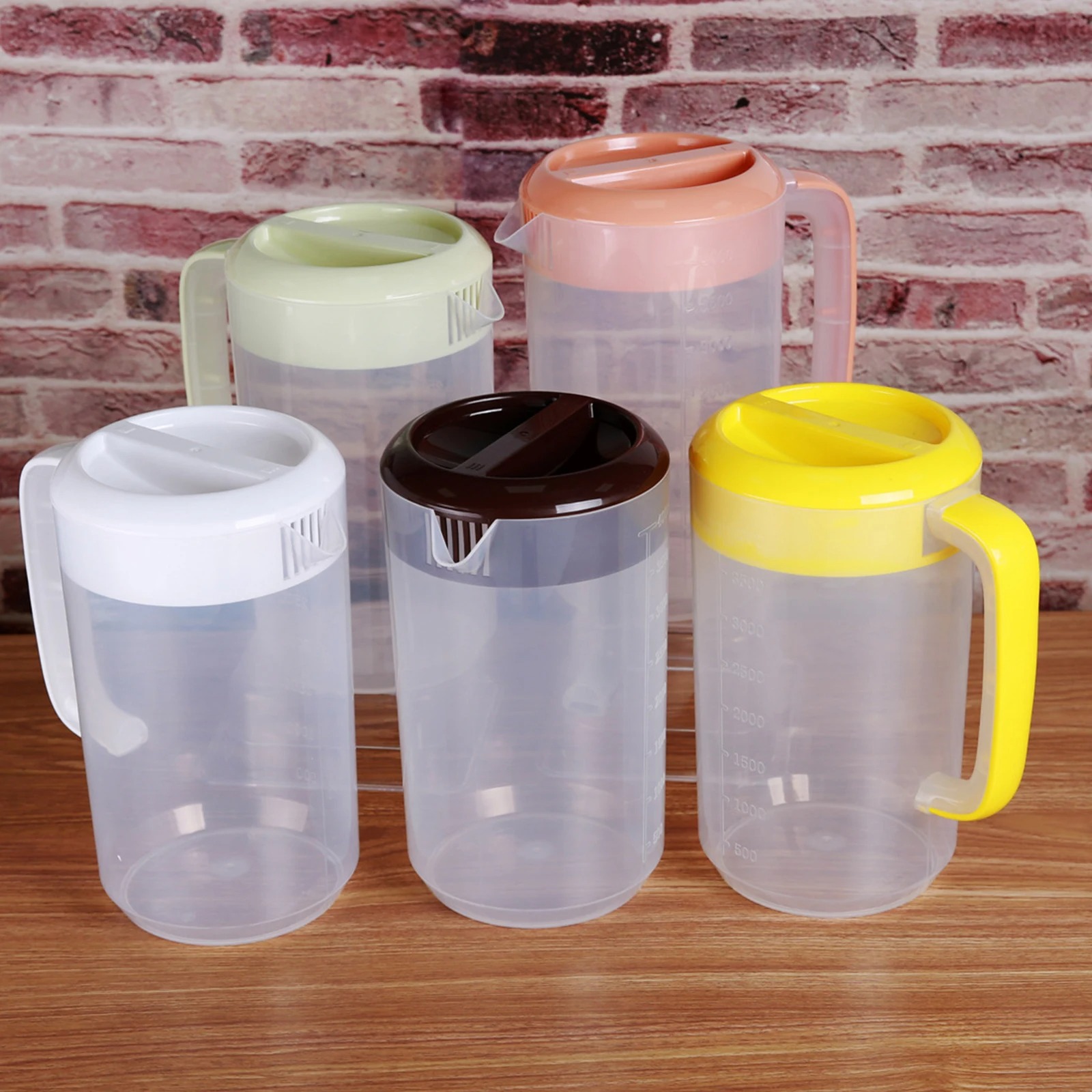 2500ML大型冷蔵庫用ウォータージャグ、計量機能付き飲料デ - Pour Spout Pitcher のレビューと価格